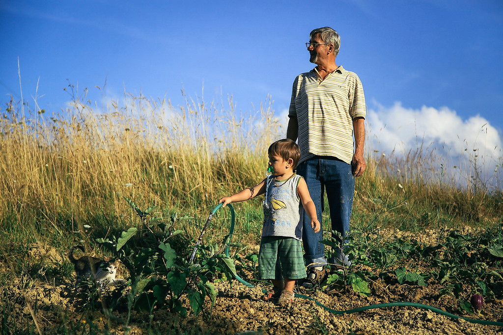 green kids gardening